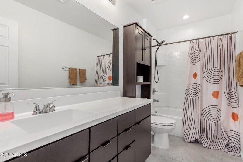 33 - Desert Fairways