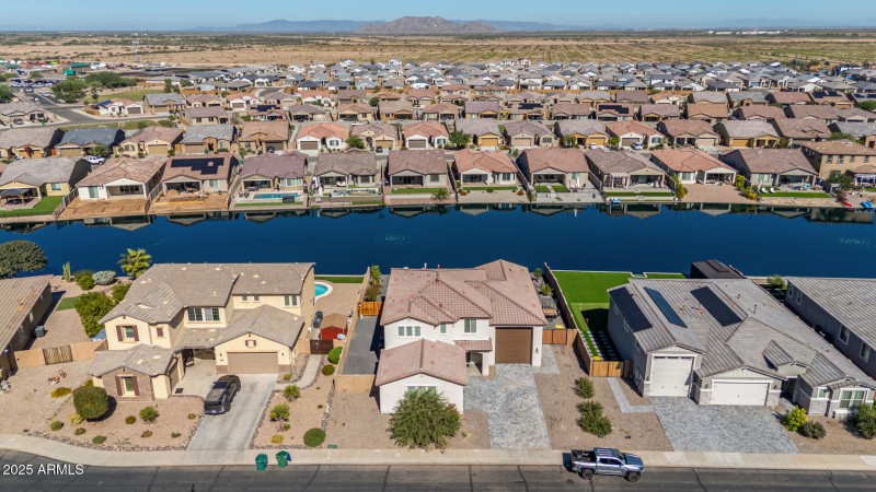 56 - Desert Fairways