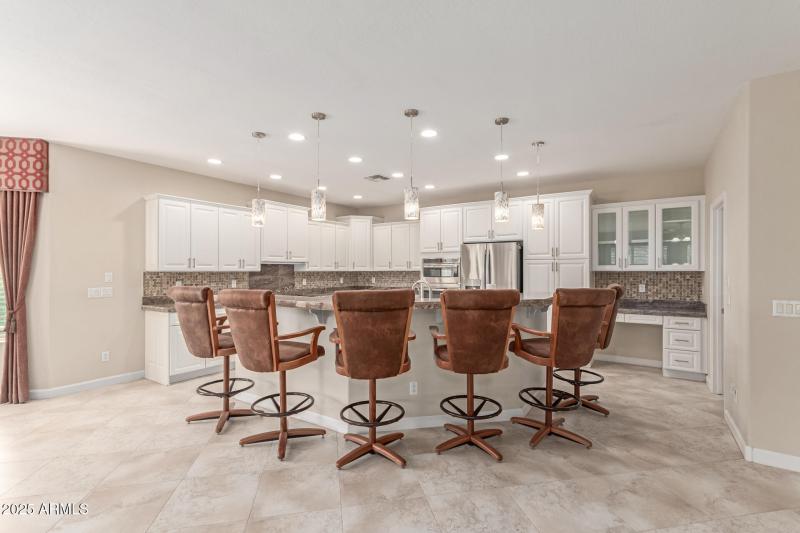 Cozy on up to the Island