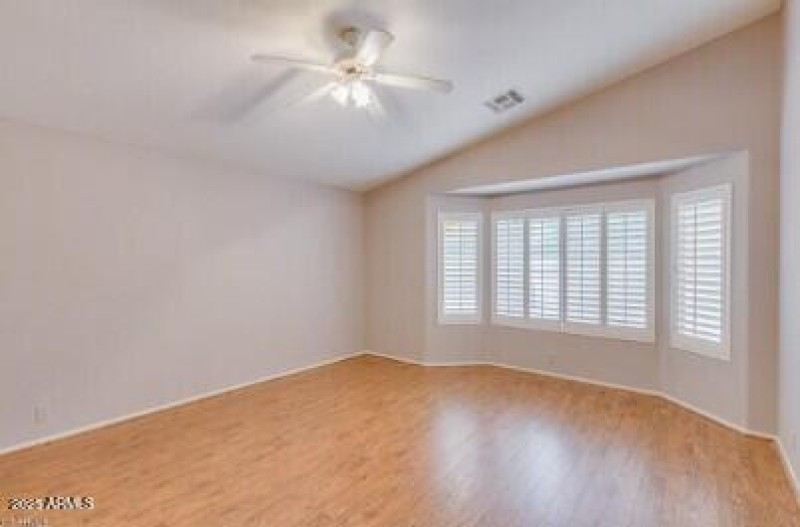 Screenshot 2025-10-23 053359