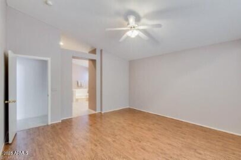 Screenshot 2025-10-23 053423