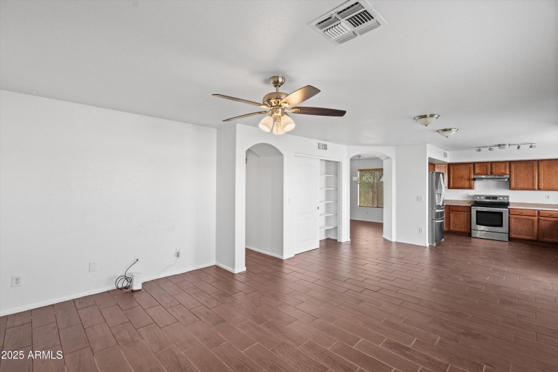 17-Family Room to Kitchen