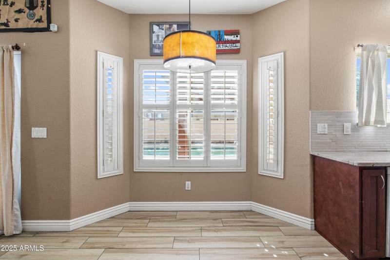 7405 W Emile Zola Ave-12