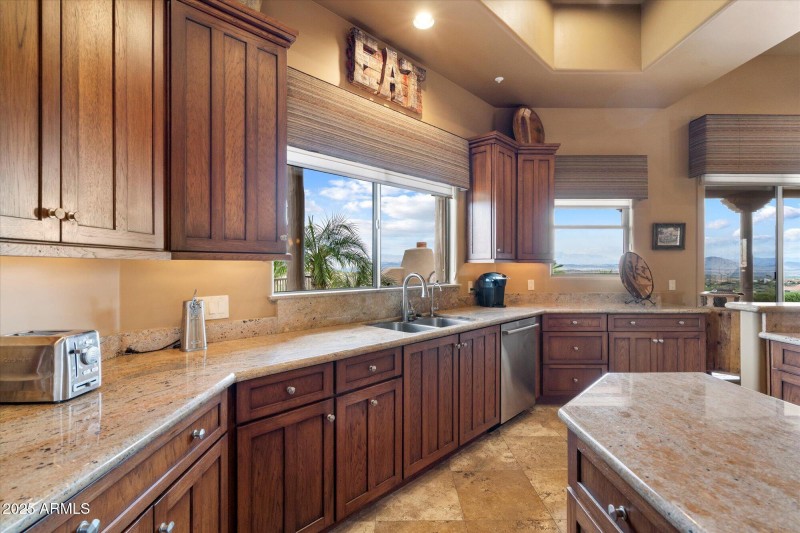 Tons of Counter Space