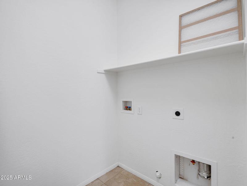 907 Quarter Horse Rd