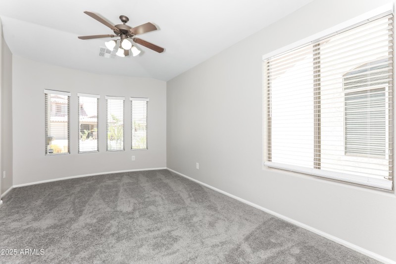 1007764.42012 W COLBY DR - Family Room