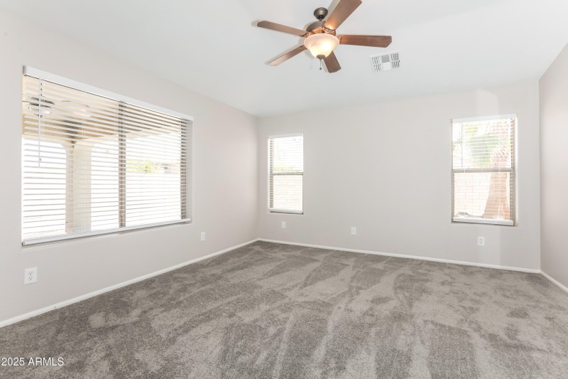 1007764.42012 W COLBY DR - Main Bedroom