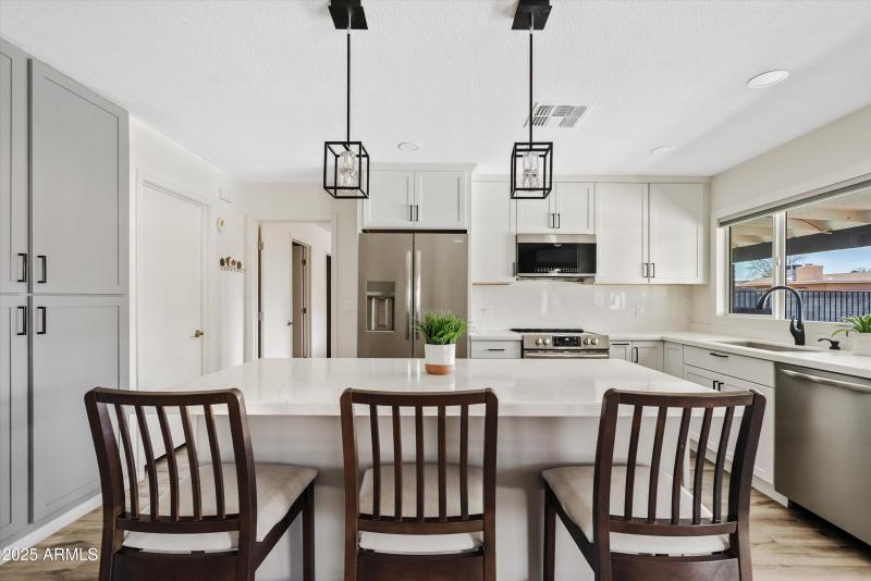 Island with room for seating