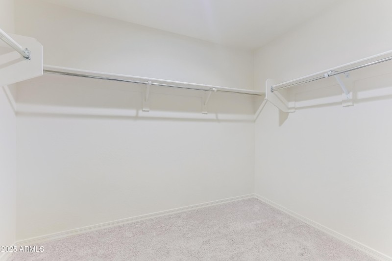 1009849.35226 W SANTA CLARA AVE - Walk I