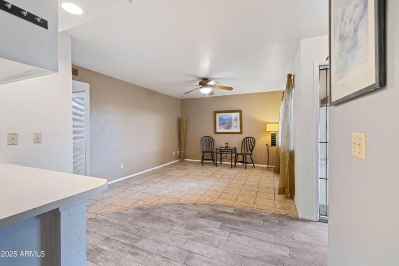 1761218649629_1761196565898ck1a8423