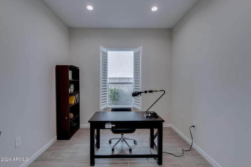 11-web-or-mls-10476 w harmony ln -11