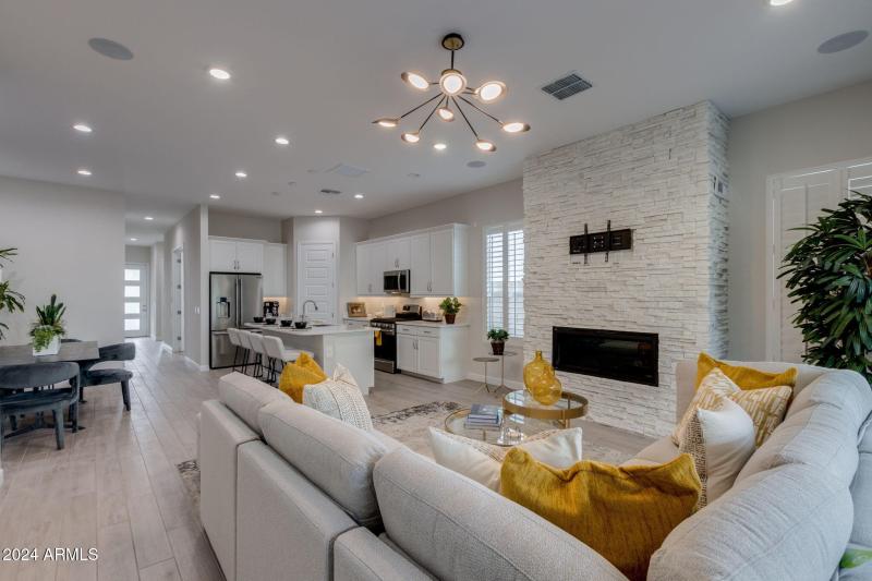 29-web-or-mls-10476 w harmony ln -29