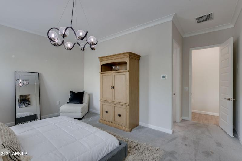 35-web-or-mls-10476 w harmony ln -35