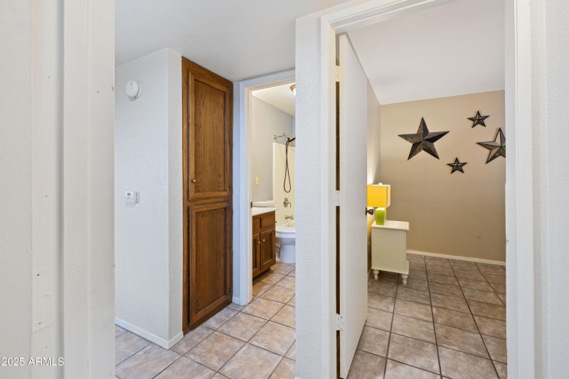 1761218655771_1761196838911ck1a8448