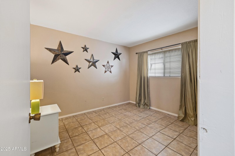 1761218656281_1761196872133ck1a8451