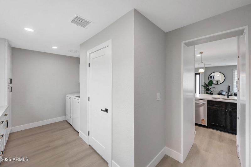 Laundry / Storage / Office