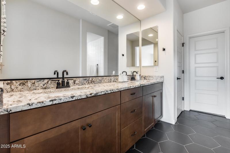 Double Sinks
