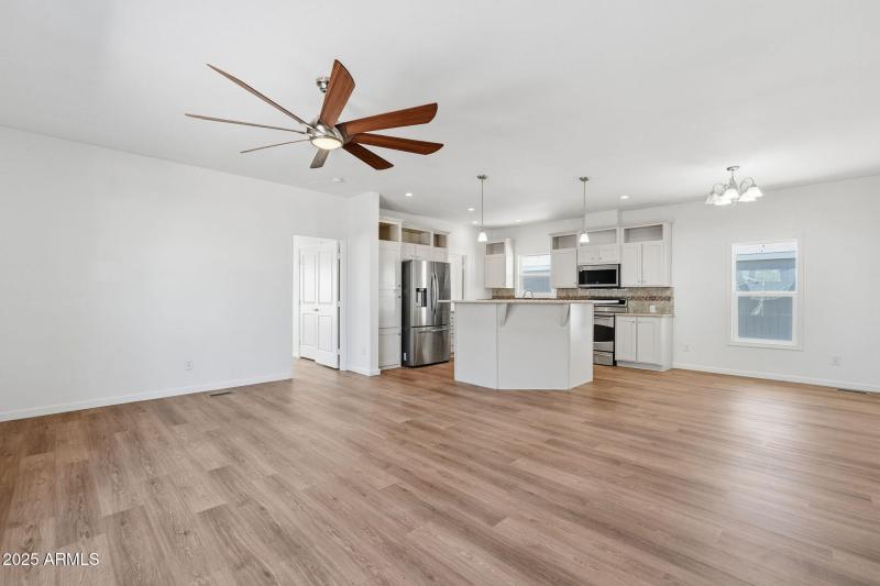 7-web-or-mls-ListerPros-5