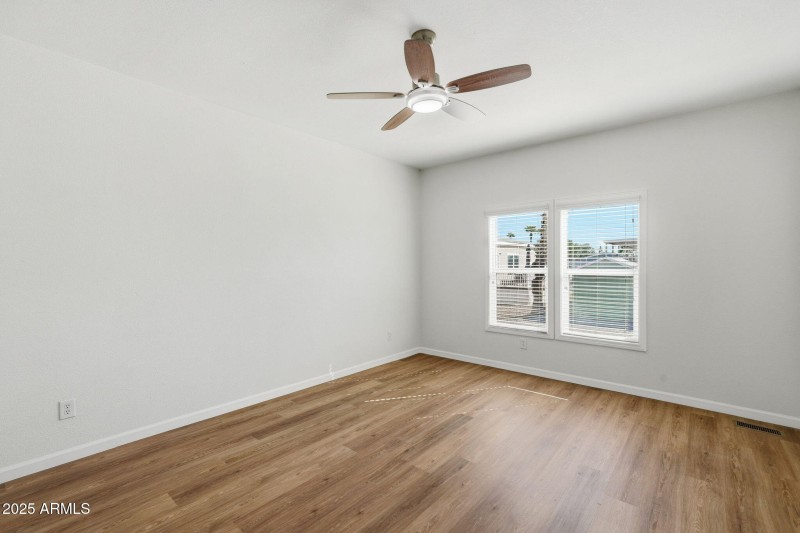 23-web-or-mls-ListerPros-21