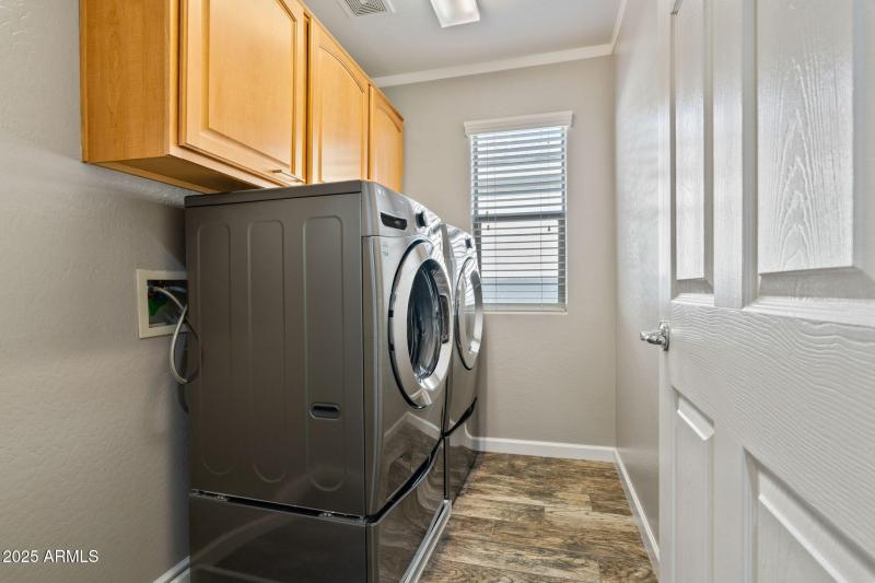 32-web-or-mls-Interior-26