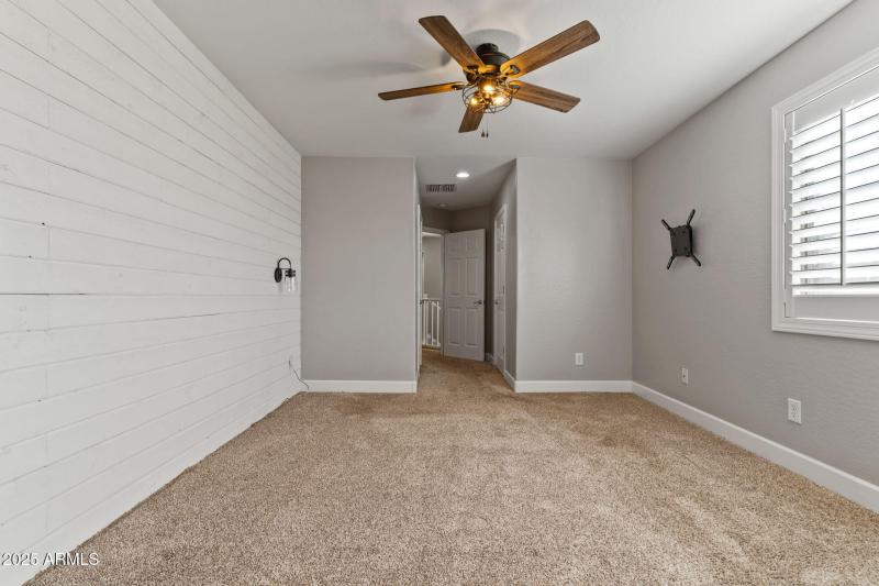 40-web-or-mls-Interior-34