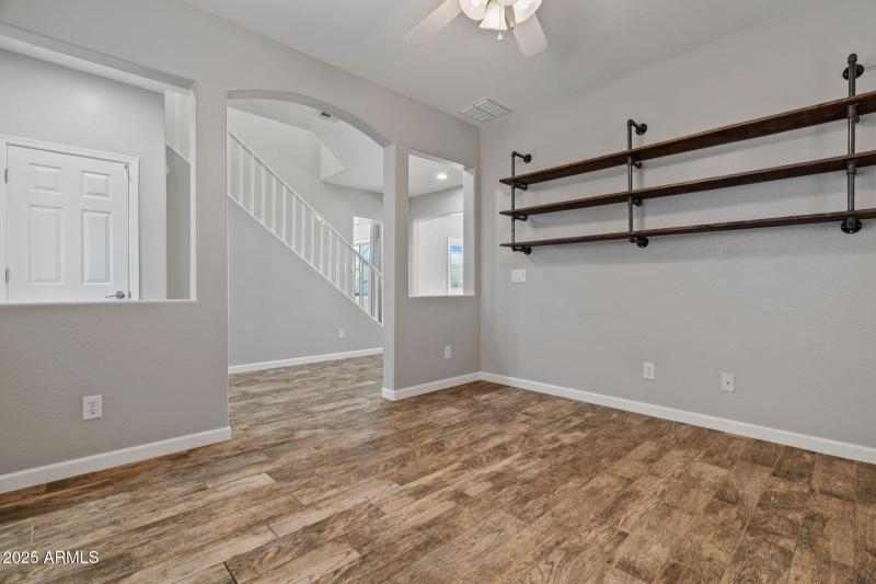 11-web-or-mls-Interior-5