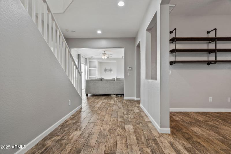 13-web-or-mls-Interior-7