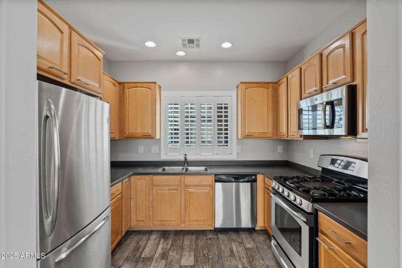 26-web-or-mls-Interior-20