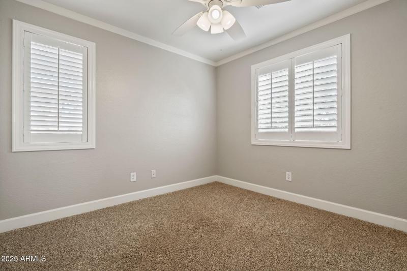 29-web-or-mls-Interior-23