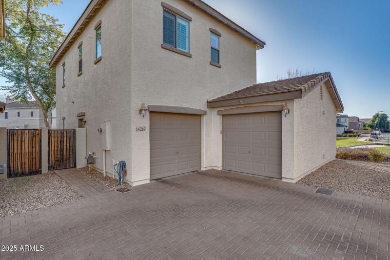 55-web-or-mls-Exterior-15