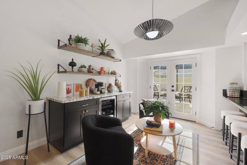 Seating Area w/ Beverage Bar