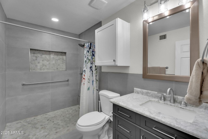 26-web-or-mls-Snead-31