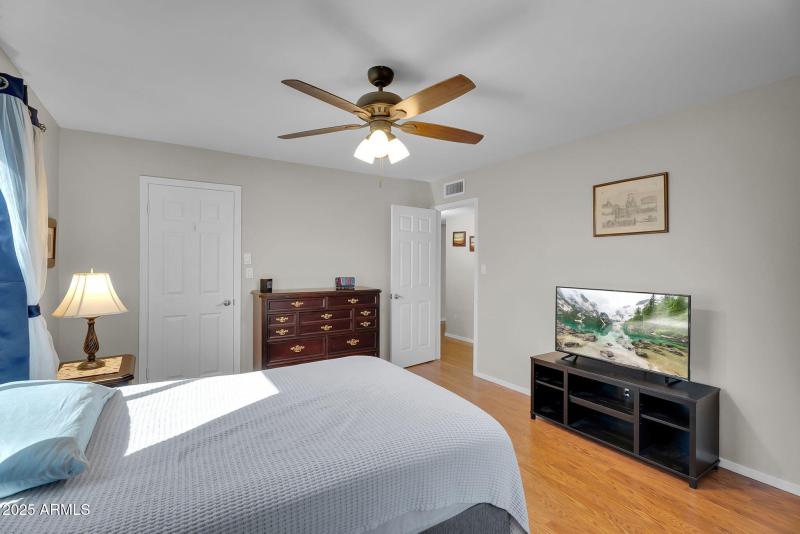 30-web-or-mls-Snead-37