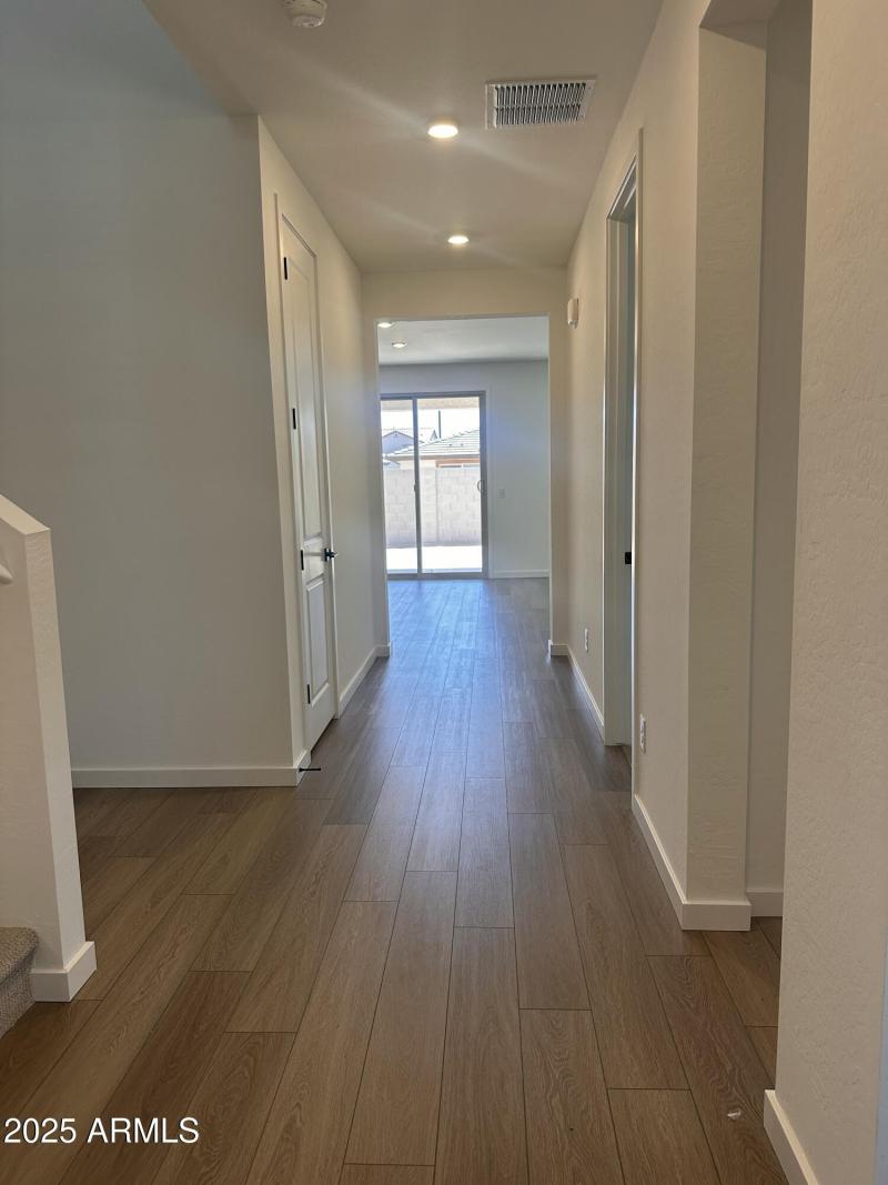 20250730_181601692_iOS