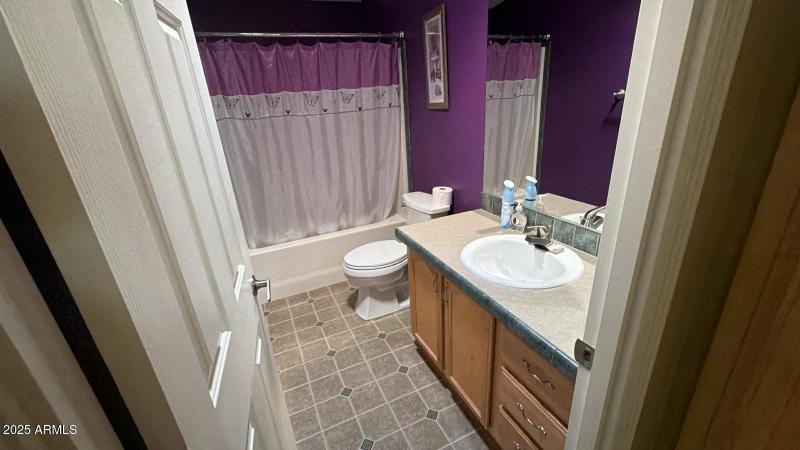 WhatsApp Image 2025-10-20 at 10.48.28_77