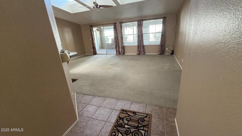 WhatsApp Image 2025-10-20 at 11.11.13_02