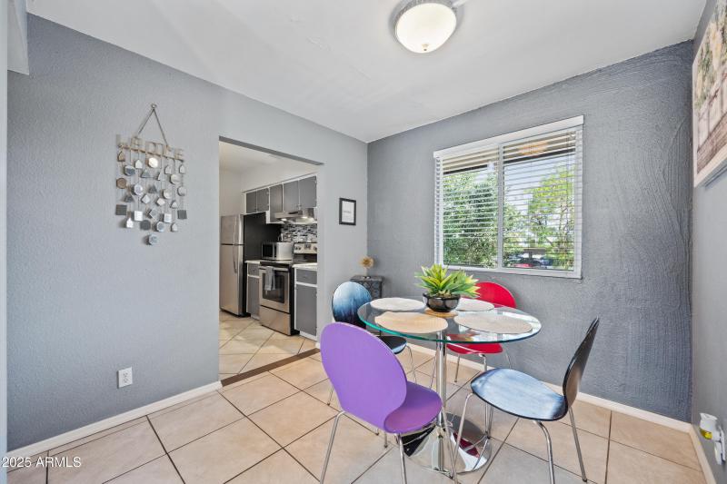 11-7625ECR215B-ocupix-