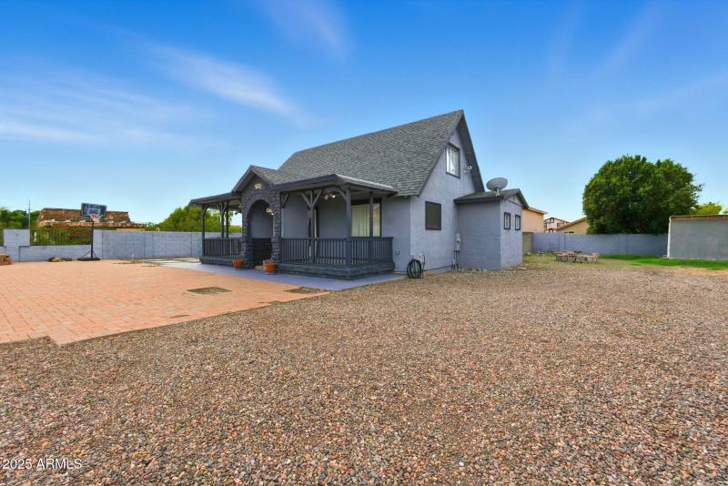 3-web-or-mls-389A0011 Ruben Ortiz