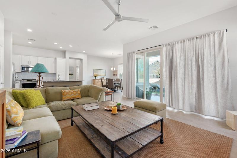 21062 E Via Del Sol - 08