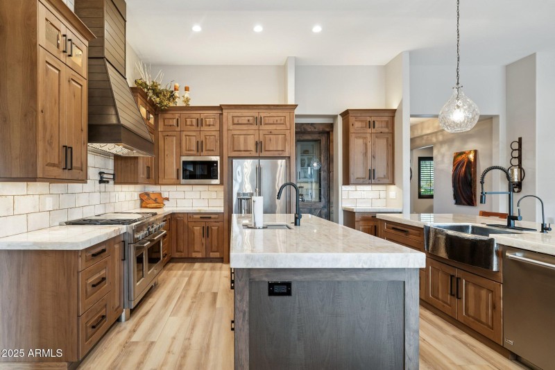 15-web-or-mls-1510-e-cloud-rd