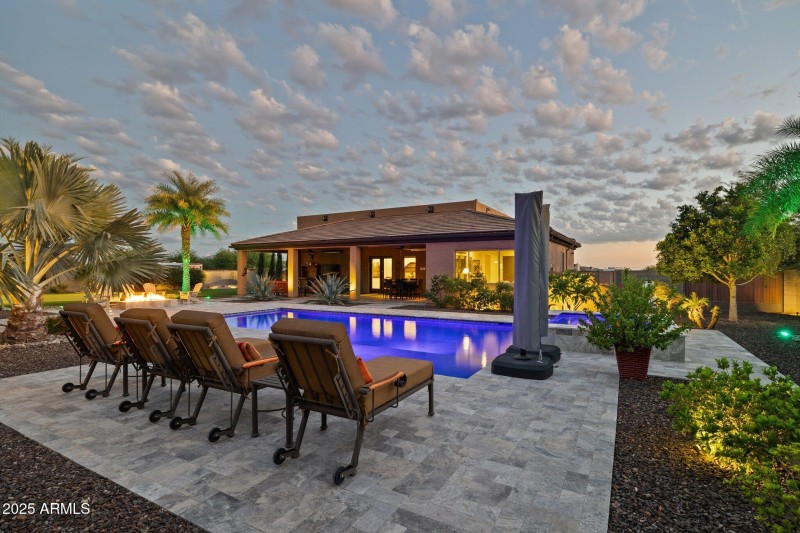 100-web-or-mls-1510-e-cloud-rd