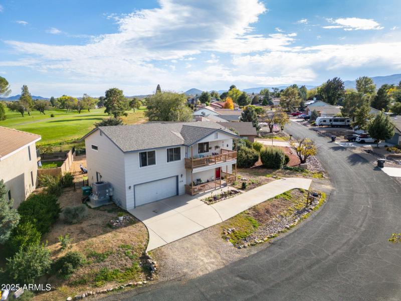 1-web-or-mls-1059-n-stirrup-high-dr-w