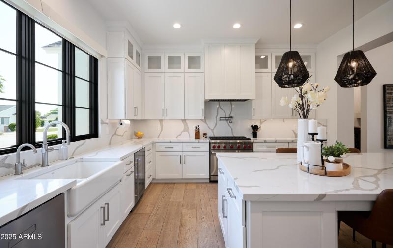 PropertyImageCo_3808EFairmountAve_WEB_17