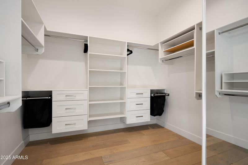 PropertyImageCo_3808EFairmountAve_WEB_35