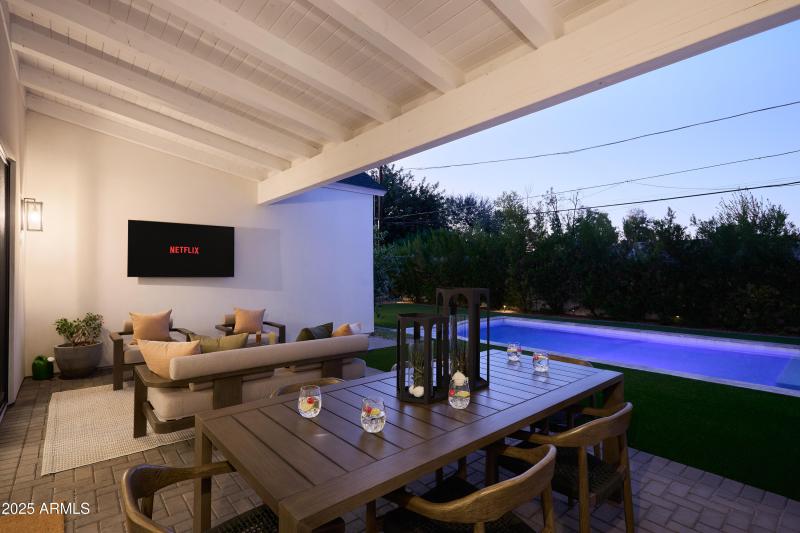 PropertyImageCo_3808EFairmountAve_WEB_49