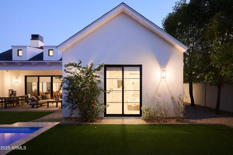 PropertyImageCo_3808EFairmountAve_WEB_52