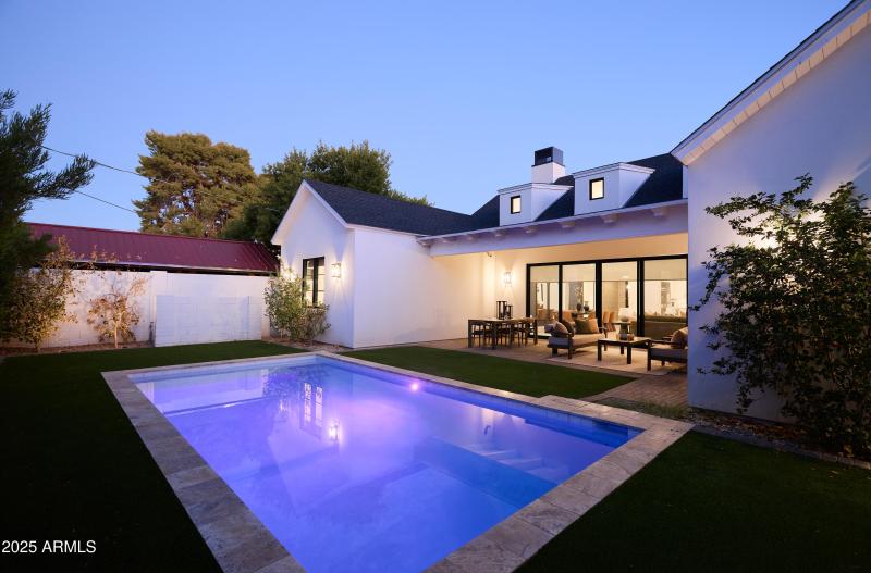 PropertyImageCo_3808EFairmountAve_WEB_53