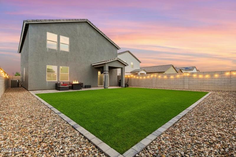 New Bonnet - Backyard Sunset