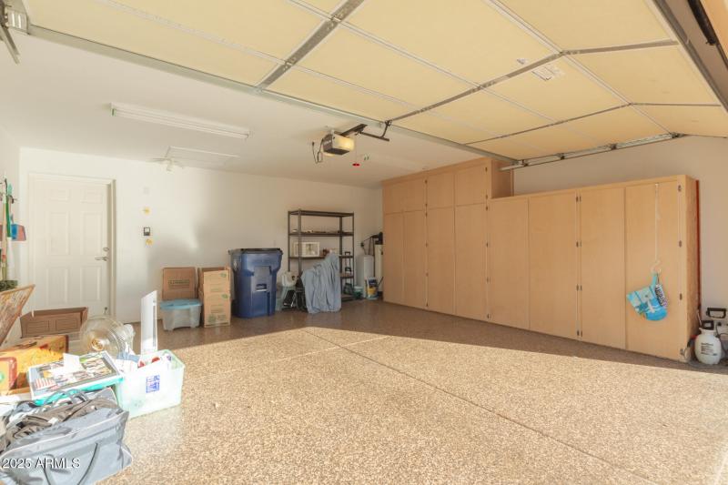 Garage w/ Cabinets