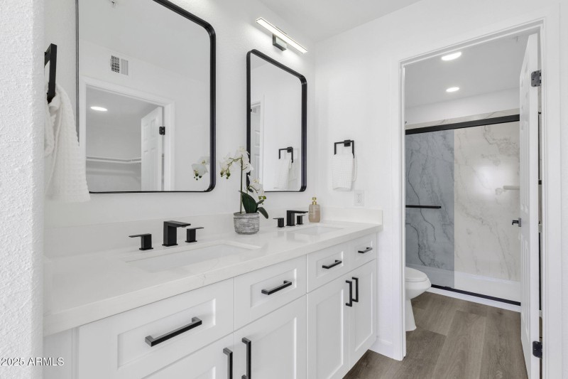 24-web-or-mls-11333-n-92nd-st-2098